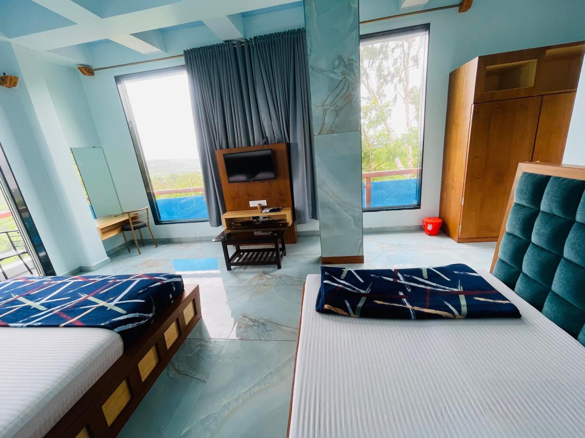 Natural Resort Panhala Екстер'єр фото