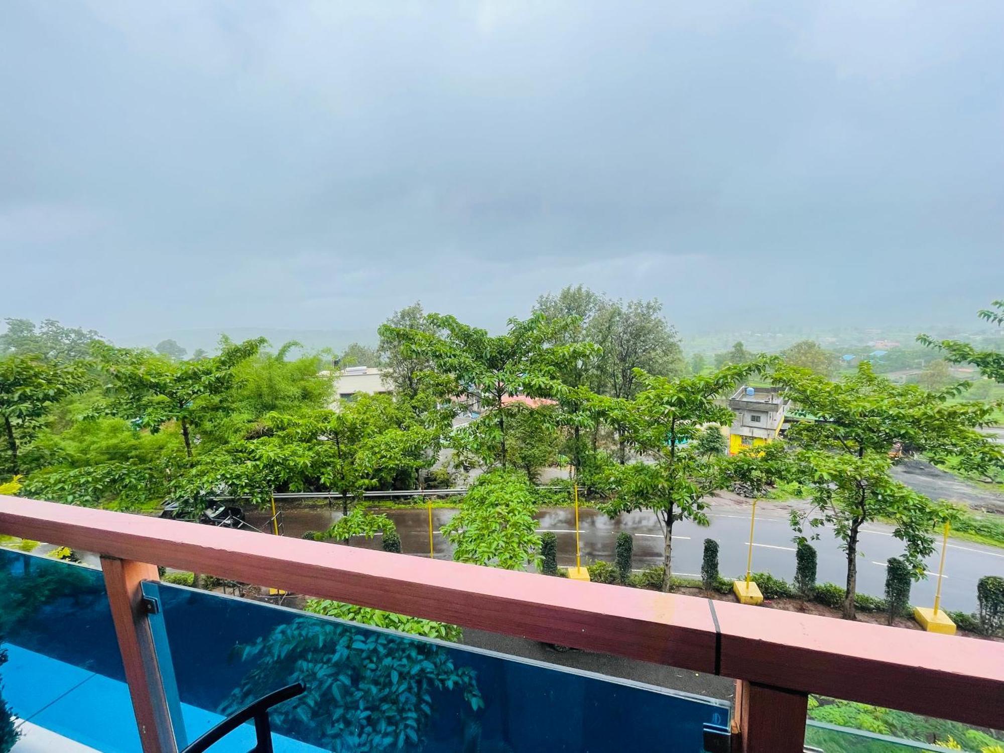 Natural Resort Panhala Екстер'єр фото