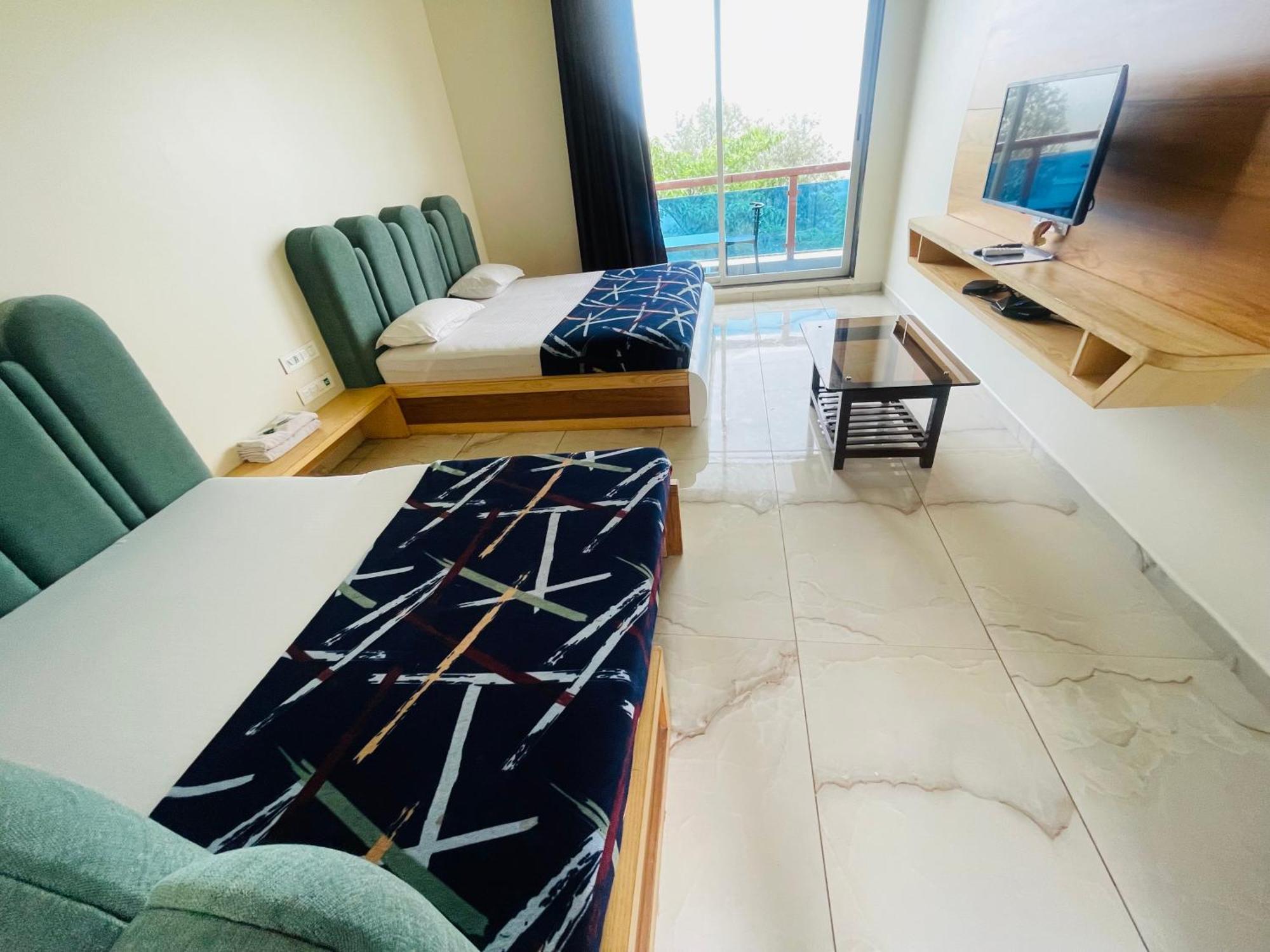 Natural Resort Panhala Екстер'єр фото
