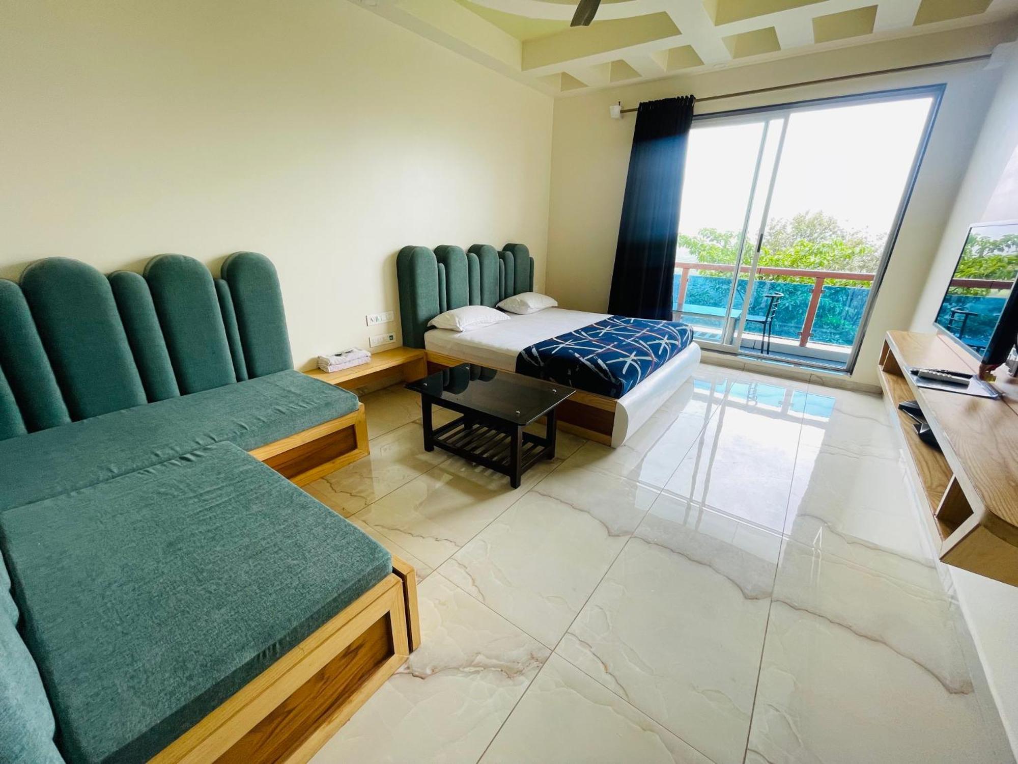 Natural Resort Panhala Екстер'єр фото