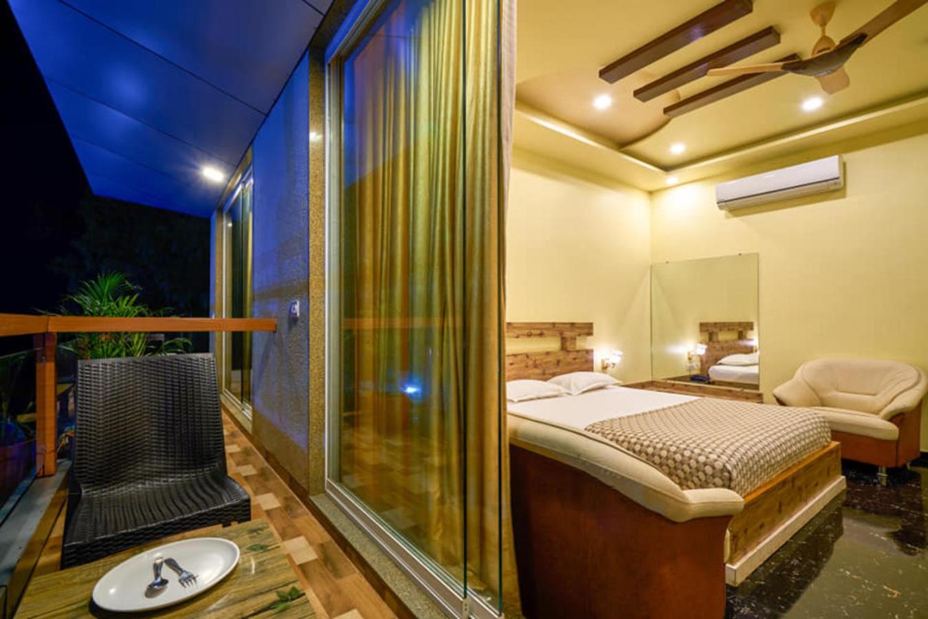 Natural Resort Panhala Екстер'єр фото